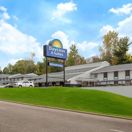 Days Inn & Suites By Wyndham Вісконсин Деллс Екстер'єр фото