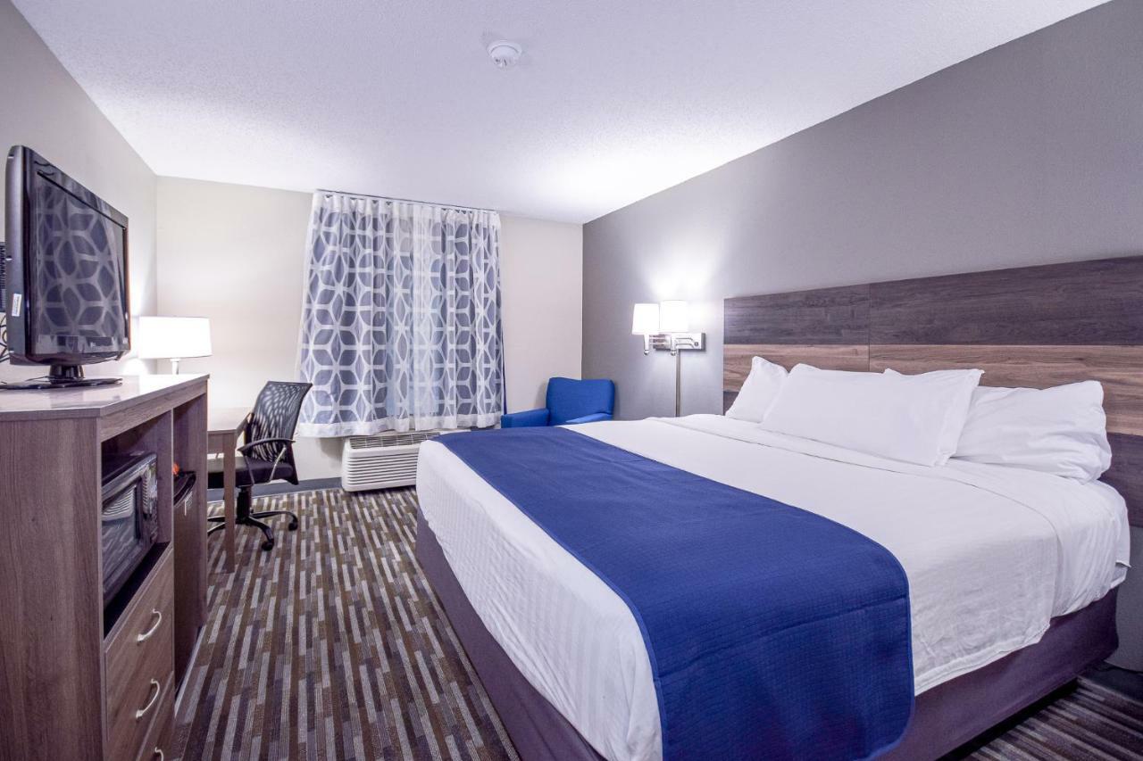 Days Inn & Suites By Wyndham Вісконсин Деллс Екстер'єр фото